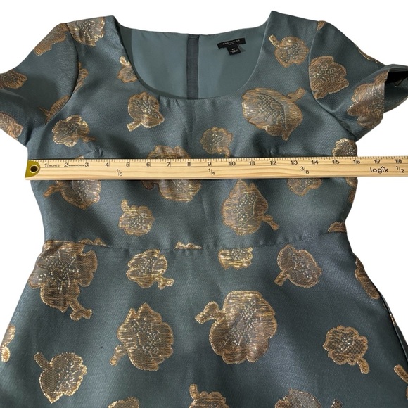 Ann Taylor Floral Gold Metallic Sheath Mini Dress Size 2P Party Cocktail Dressy - Picture 9 of 16
